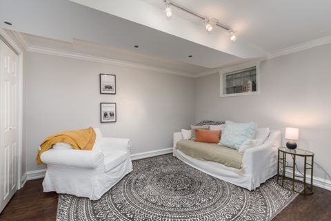 Tiny photo for 240 E Sibley Street, Park Ridge, IL 60068 (MLS # 12482310)