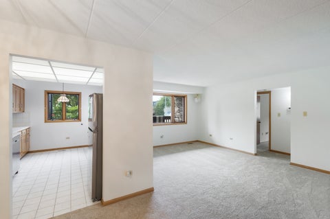 Tiny photo for 5646 W 103rd Street #106, Oak Lawn, IL 60453 (MLS # 12729509)