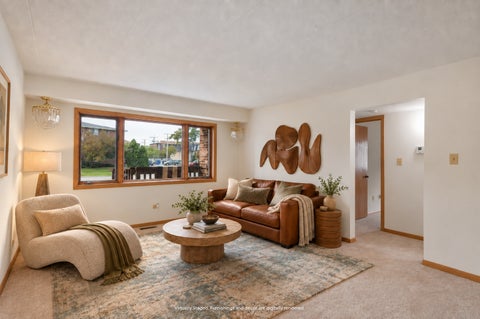 Tiny photo for 5646 W 103rd Street #106, Oak Lawn, IL 60453 (MLS # 12729509)