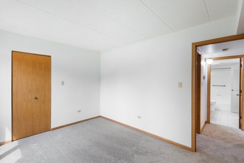 Tiny photo for 5646 W 103rd Street #106, Oak Lawn, IL 60453 (MLS # 12729509)