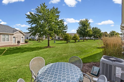 Tiny photo for 21452 Papoose Lake Drive #21452, Crest Hill, IL 60403 (MLS # 12757659)