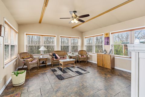 Tiny photo for 4038 Denley Avenue, Schiller Park, IL 60176 (MLS # 12494862)