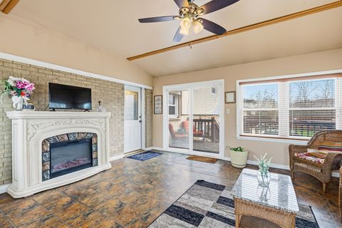 Tiny photo for 4038 Denley Avenue, Schiller Park, IL 60176 (MLS # 12494862)