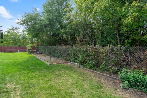 Tiny photo for 4038 Denley Avenue, Schiller Park, IL 60176 (MLS # 12494862)