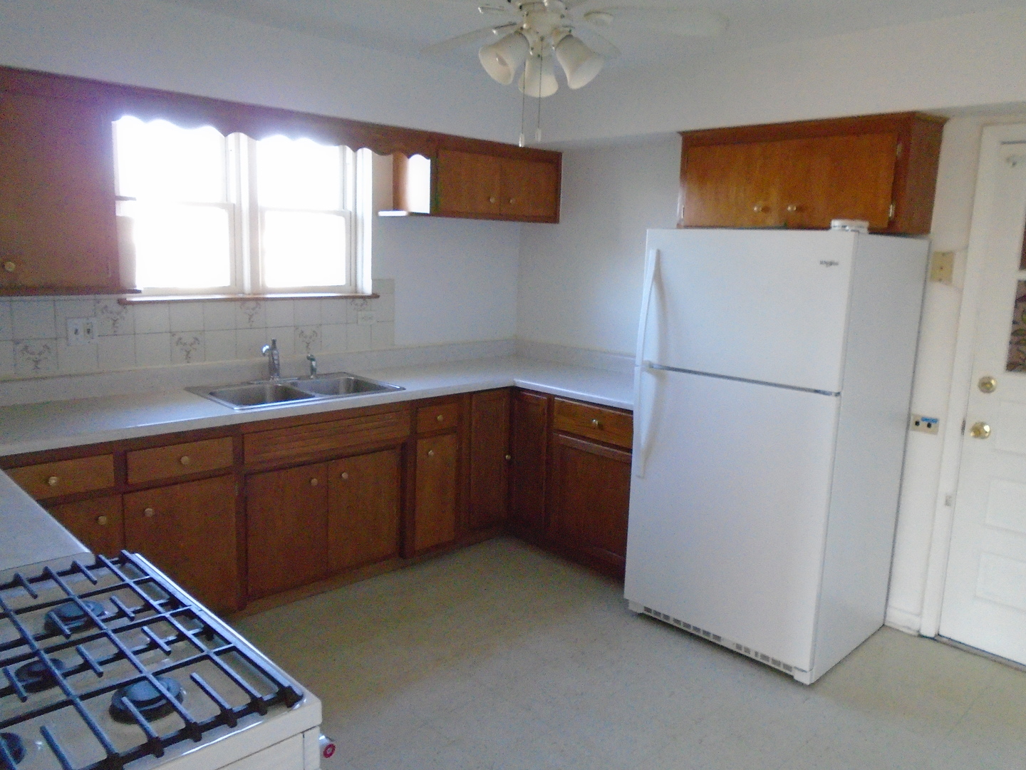 8037 N Oriole Avenue