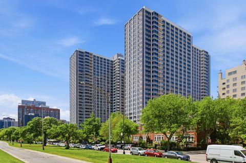 Photo of 4250 N Marine Drive #2014, Chicago, IL 60613 (MLS # 12588311)
