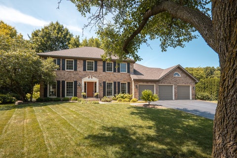Photo of 1220 Croydon Court, Geneva, IL 60134 (MLS # 12717271)