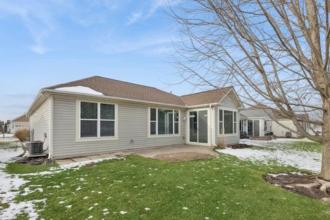 Tiny photo for 12176 Tuliptree Lane, Huntley, IL 60142 (MLS # 12538204)