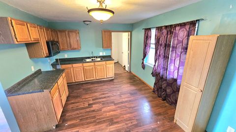 Tiny photo for 1100 S Lincoln Avenue, Dixon, IL 61021 (MLS # 12619367)