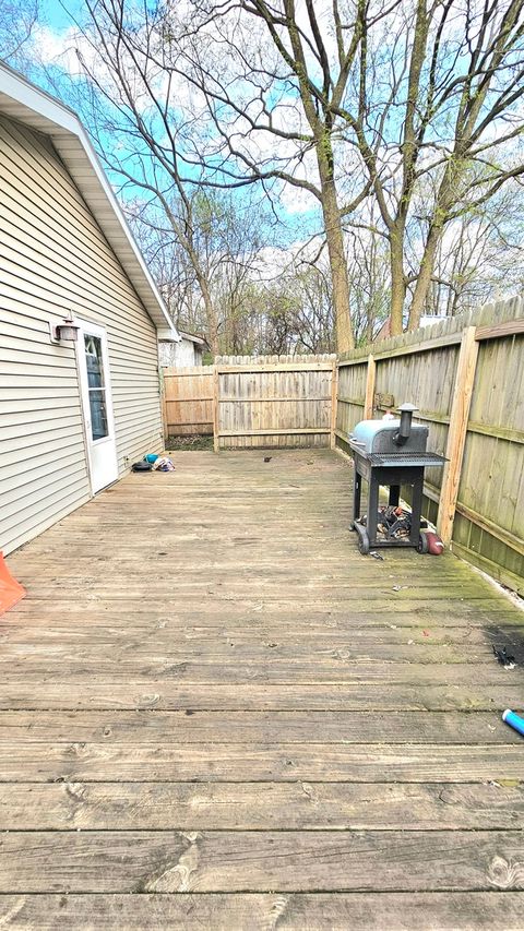 Tiny photo for 1100 S Lincoln Avenue, Dixon, IL 61021 (MLS # 12619367)