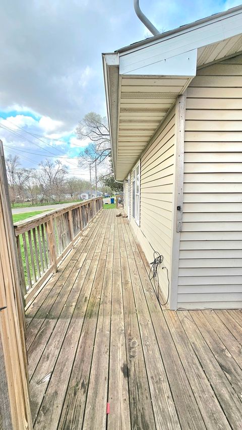 Tiny photo for 1100 S Lincoln Avenue, Dixon, IL 61021 (MLS # 12619367)