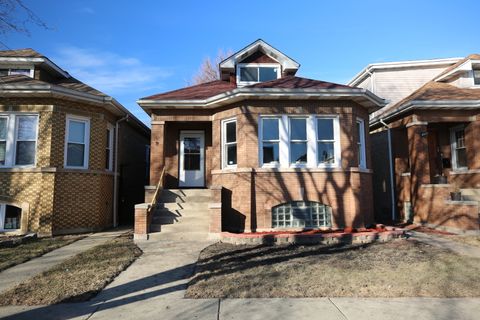 5536 W Melrose Street Chicago IL 60641