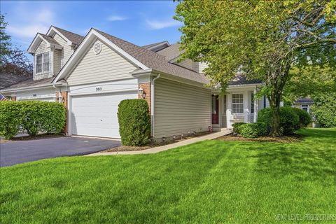 Photo of 2012 WAVERLY Circle, St. Charles, IL 60174 (MLS # 12634355)