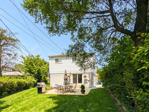 A home in Wilmette