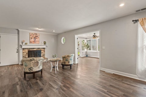 Tiny photo for 406 S 8th Street, Eldridge, IA 52748 (MLS # 12705624)