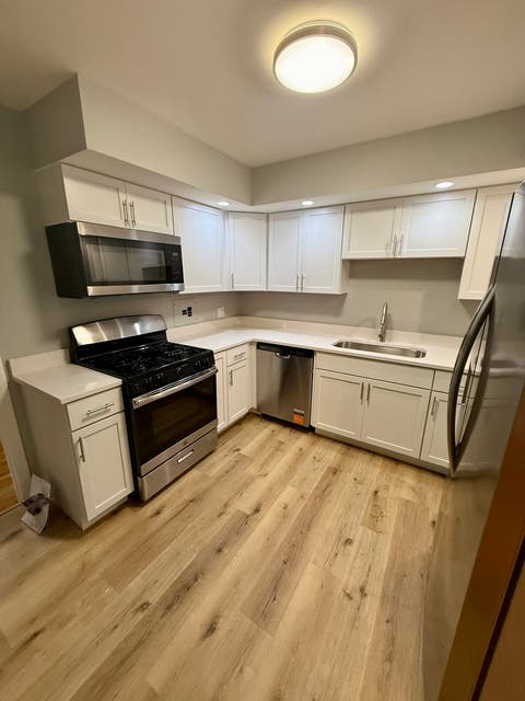 Tiny photo for 101 Dover Drive #5, Des Plaines, IL 60018 (MLS # 12731894)