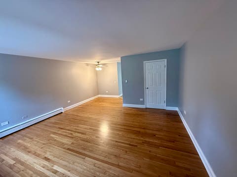 Tiny photo for 101 Dover Drive #5, Des Plaines, IL 60018 (MLS # 12731894)