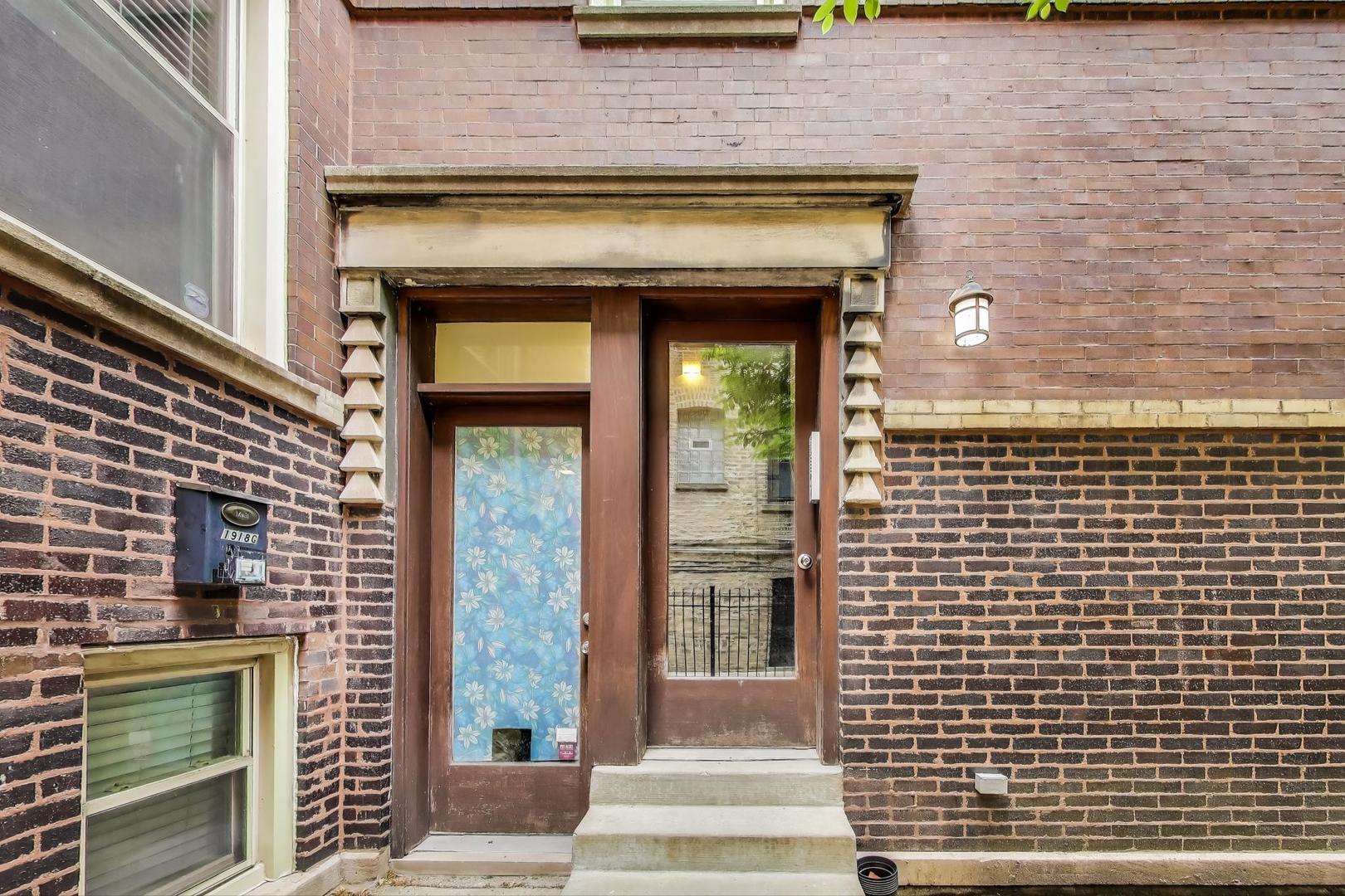 1918 W Cullom Avenue 202
