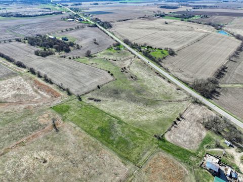 88xx Trask Bridge Road Winnebago IL 61088