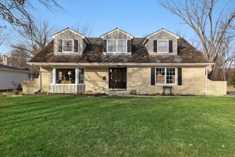 Tiny photo for 17 Camberley Court, Hinsdale, IL 60521 (MLS # 12545819)
