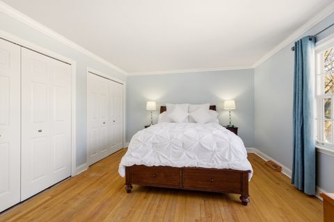 Tiny photo for 17 Camberley Court, Hinsdale, IL 60521 (MLS # 12545819)