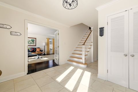 Tiny photo for 17 Camberley Court, Hinsdale, IL 60521 (MLS # 12545819)