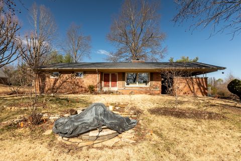 Photo of 220 Kane Drive, Herrin, IL 62948 (MLS # 12573478)