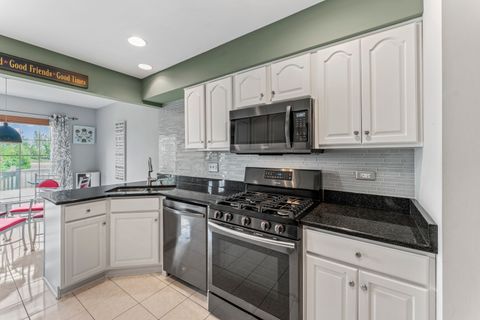 Tiny photo for 9058 Newcastle Court, Tinley Park, IL 60487 (MLS # 12482839)