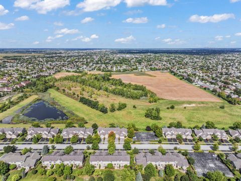 Tiny photo for 9058 Newcastle Court, Tinley Park, IL 60487 (MLS # 12482839)