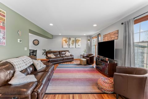 Tiny photo for 9058 Newcastle Court, Tinley Park, IL 60487 (MLS # 12482839)