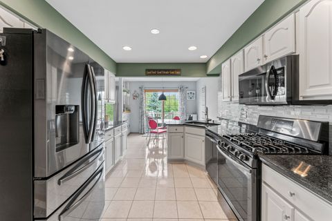 Tiny photo for 9058 Newcastle Court, Tinley Park, IL 60487 (MLS # 12482839)