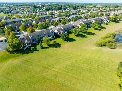 Tiny photo for 9058 Newcastle Court, Tinley Park, IL 60487 (MLS # 12482839)