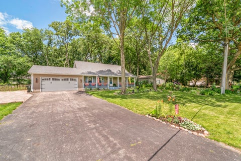 Photo of 1691 Hilda Drive, Lake Holiday, IL 60548 (MLS # 12684318)