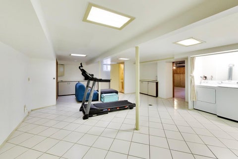 Tiny photo for 801 E Golfview Drive, Mount Prospect, IL 60056 (MLS # 12686893)