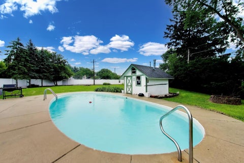 Tiny photo for 801 E Golfview Drive, Mount Prospect, IL 60056 (MLS # 12686893)