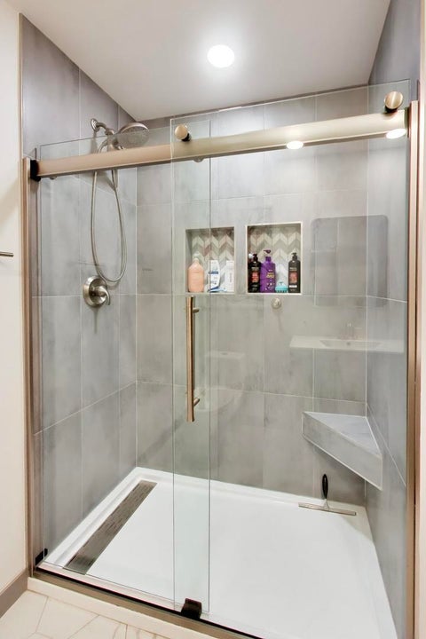 Tiny photo for 801 E Golfview Drive, Mount Prospect, IL 60056 (MLS # 12686893)