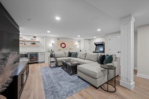 Tiny photo for 705 S Whispering Hills Drive, Naperville, IL 60540 (MLS # 12500865)