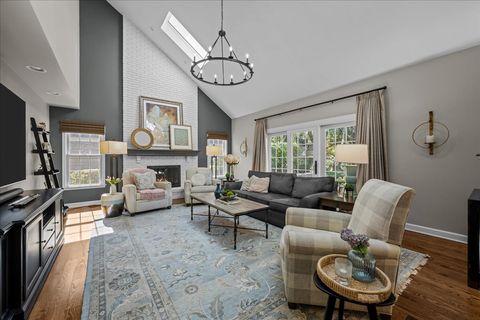 Tiny photo for 705 S Whispering Hills Drive, Naperville, IL 60540 (MLS # 12500865)