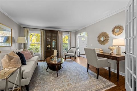 Tiny photo for 705 S Whispering Hills Drive, Naperville, IL 60540 (MLS # 12500865)