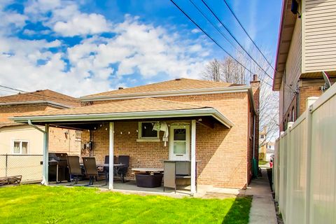 Tiny photo for 5726 S Neva Avenue, Chicago, IL 60638 (MLS # 12620987)