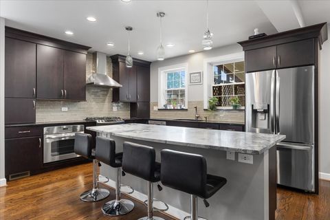 Tiny photo for 7315 W Lunt Avenue, Chicago, IL 60631 (MLS # 12510832)