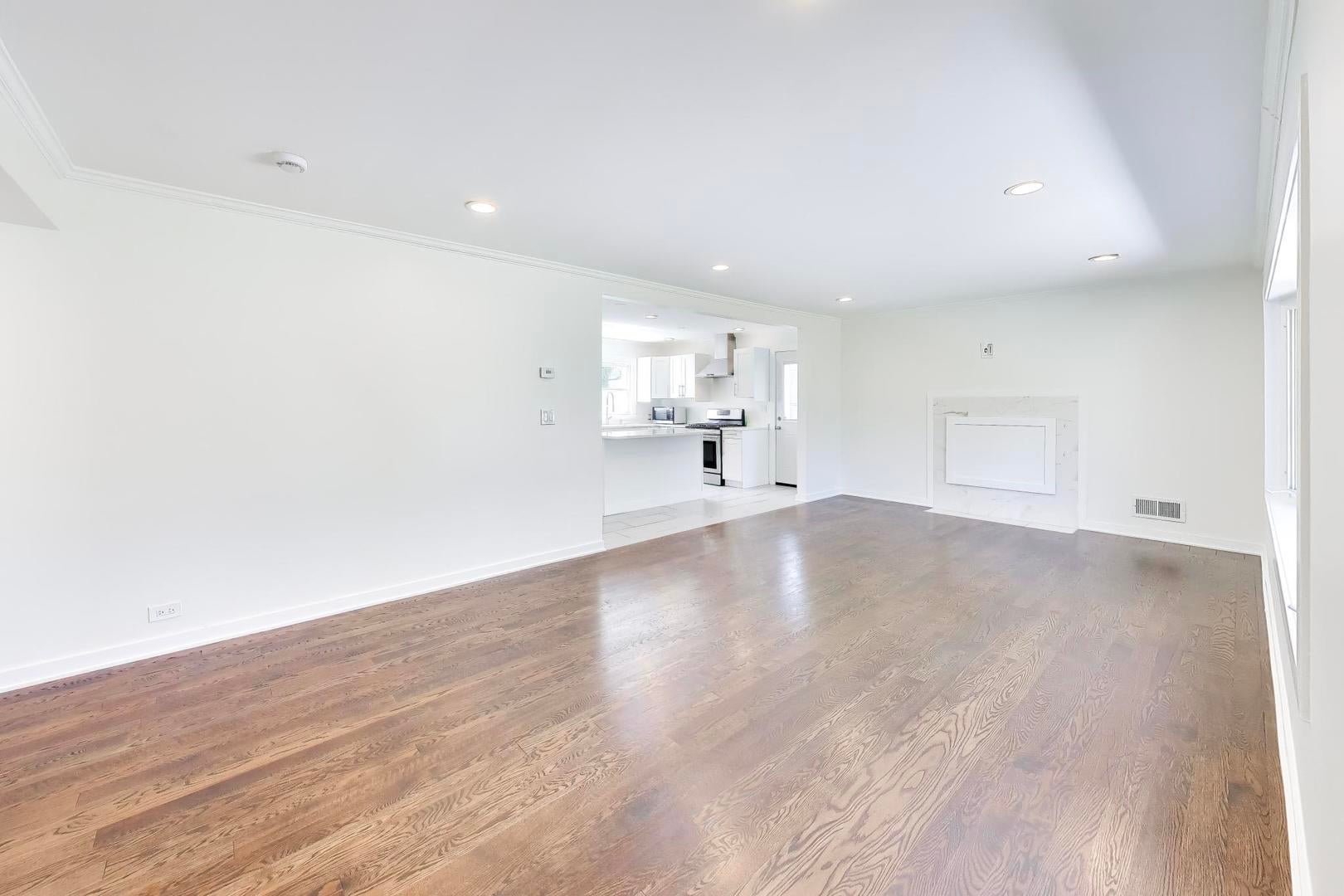 1731 George Court