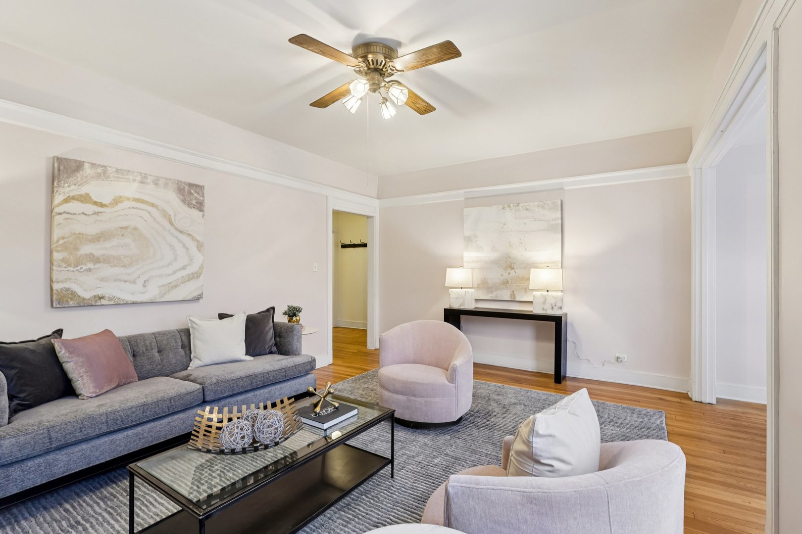 4747 N Malden Street 2