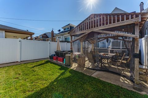 Tiny photo for 6929 S Oakley Avenue, Chicago, IL 60636 (MLS # 12615234)