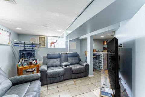 Tiny photo for 6929 S Oakley Avenue, Chicago, IL 60636 (MLS # 12615234)