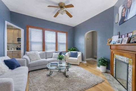 Tiny photo for 6929 S Oakley Avenue, Chicago, IL 60636 (MLS # 12615234)
