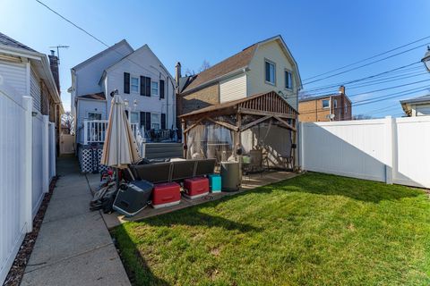 Tiny photo for 6929 S Oakley Avenue, Chicago, IL 60636 (MLS # 12615234)