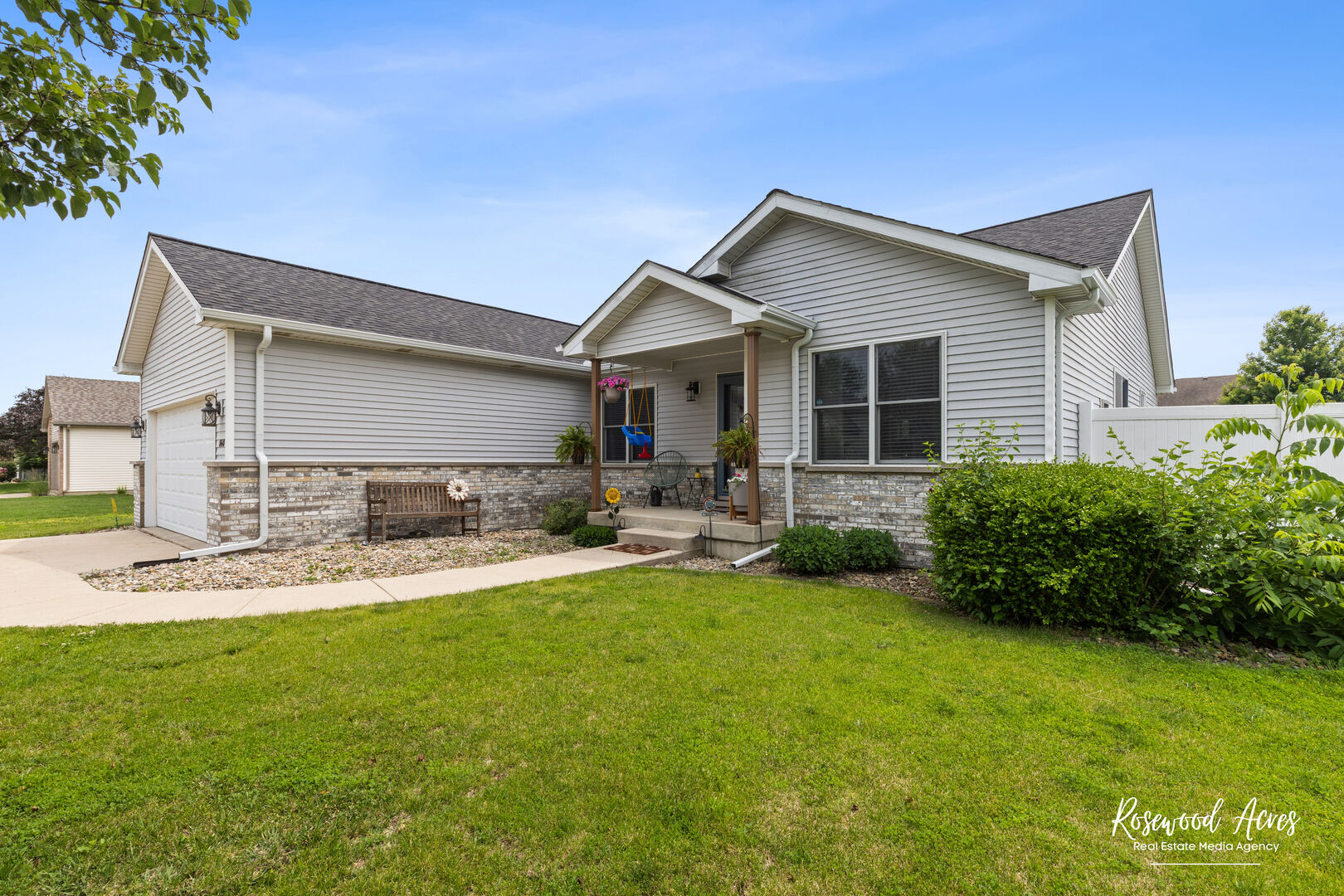840 Peony Lane