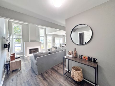 Tiny photo for 730 Hamilton Circle, Schaumburg, IL 60194 (MLS # 12522543)