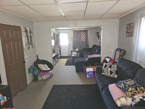 Tiny photo for 725 Dewey Avenue, Mt Vernon, IL 62864 (MLS # 12590753)